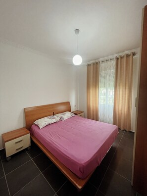 1 Schlafzimmer, Bügeleisen/Bügelbrett, WLAN, Bettwäsche