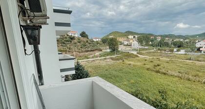 Lovely Apartment Gjiri Lalzit 1