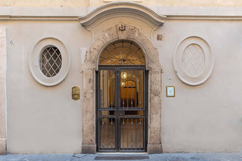 Ora Acanfora Suites