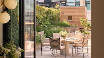 Penthouse (Suite) | Egyptian cotton sheets, premium bedding, down comforters, pillowtop beds