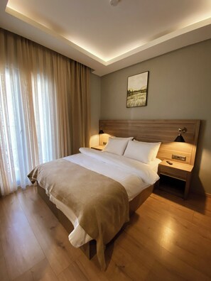 Rom – standard | Sengetøy av topp kvalitet, minibar, wi-fi (inkludert) og sengetøy