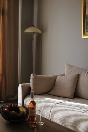 Familiesuite | Sengetøy av topp kvalitet, minibar, wi-fi (inkludert) og sengetøy