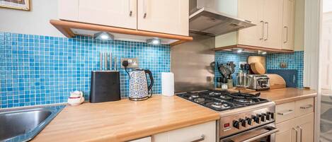 Fridge, microwave, oven, toaster