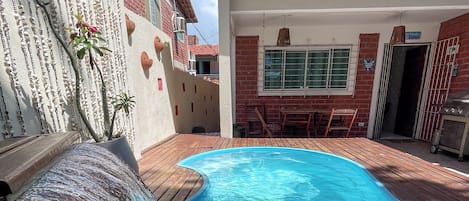 Una piscina techada