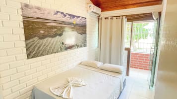 Casa standard, 4 quartos, ao lado da praia | 4 quartos, roupas de cama antialérgicas, individualmente decorados