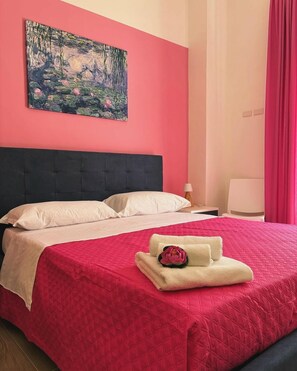 Phòng 3 Deluxe, quang cảnh một góc biển | Két bảo mật tại phòng, bàn, khu vực làm việc phù hợp cho laptop 