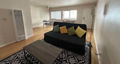 Westside 1 bd apartment #9