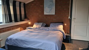 3 quartos, berço de viagem, Wi-Fi de cortesia