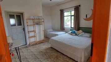 Classic Double Room, Garden View
