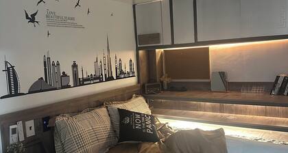 Near Airport / studio whith kitchen