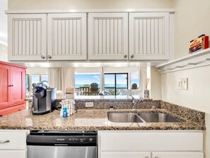 Apartamento, varias camas (Latitude 29 #36) | Cocina privada | Horno