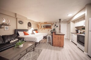 Family Apartment | Living area - Stay Together Suites on The Strip (Las Vegas)