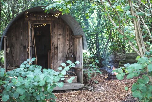 Handcrafted Grain Store Yurt in Somerset woodland; off-grid relaxation, campfire