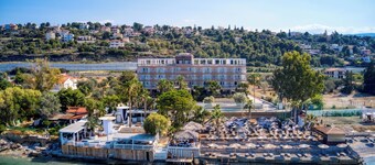 Black & White Boho Resort