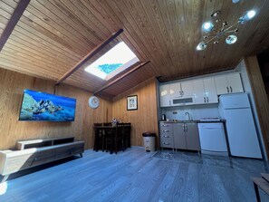 Blackout curtains, soundproofing, iron/ironing board, free WiFi - DİLEK APART (Çaykara)
