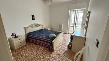 2 camere, ferro/asse da stiro, accesso a Internet