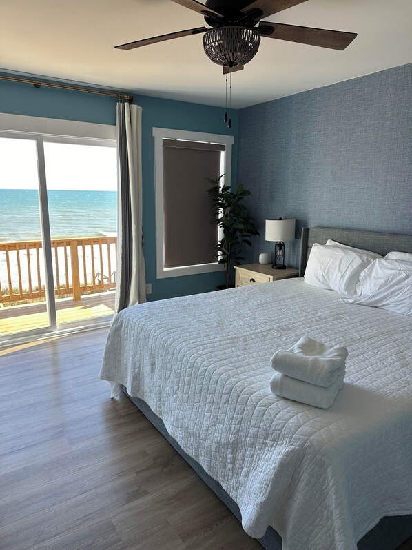 3 bedrooms, travel cot, free WiFi, bed sheets