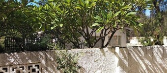 Guesthouse near The National Museum, Stadium, University, Mall and Embassies 
