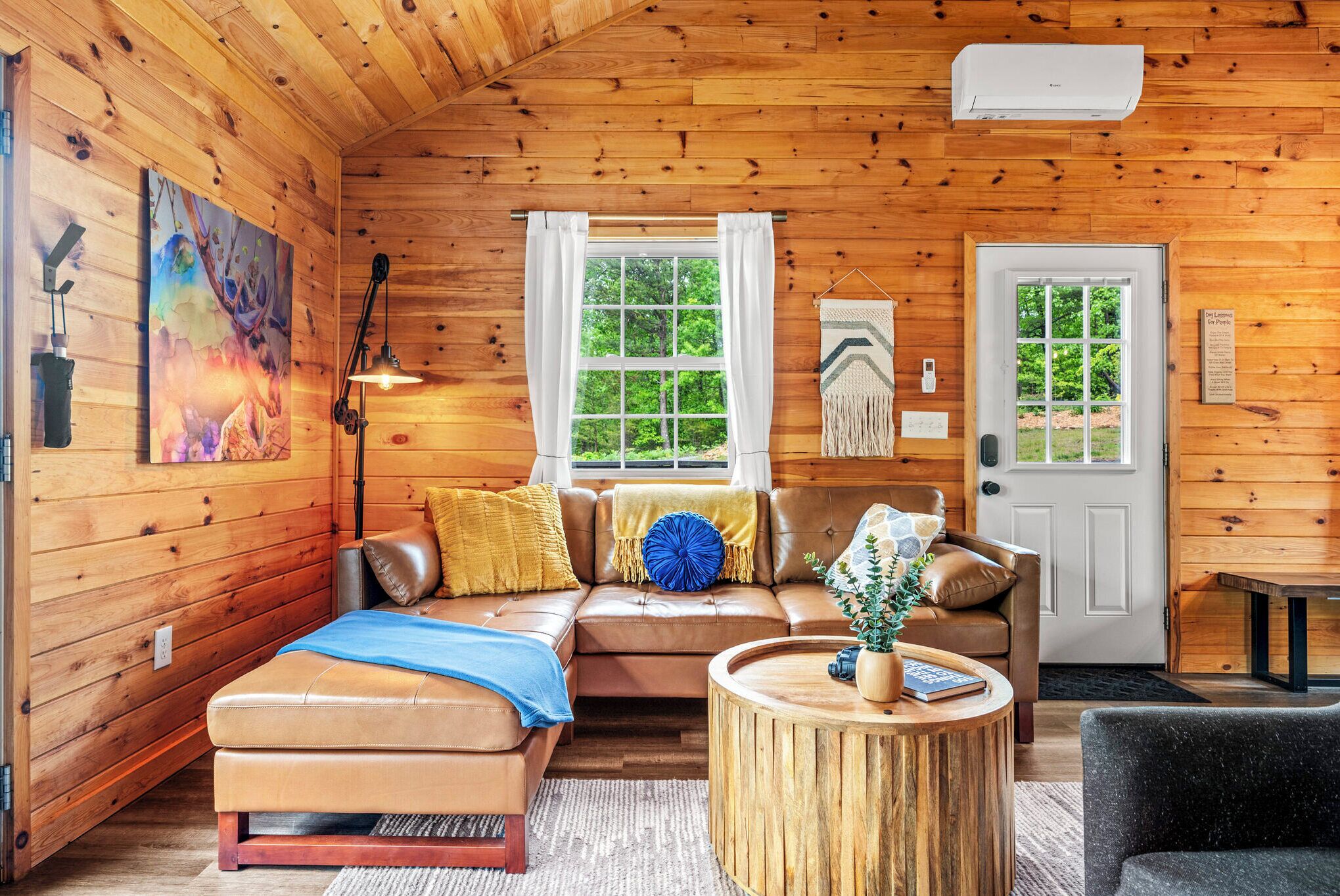 PWRWTRWIFI Mtn Views Coffee\/Tea BarFire PitDog Friendly King