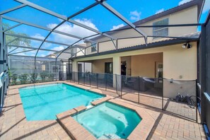 A heated pool - EV_8884 - 8 Bed 6 Bath Villa with Screened Private Pool with Spillover Spa, Game (Kissimmee)