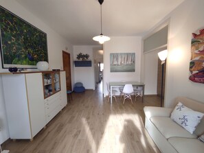 TV - Zoe sea view and beachfront (Otranto)