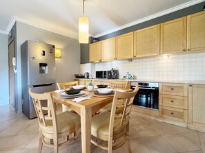 Apartment | Private kitchen | Fridge, microwave, oven, stovetop