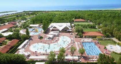 Barricata Holiday Village Mobilehome Bellagio Small fĂŒr 4 Personen