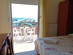 Room - Robinia (Imperia)