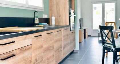 Detached house with jacuzzi