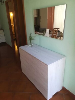 Appartement, 2 chambres, fumeur, balcon | Intérieur