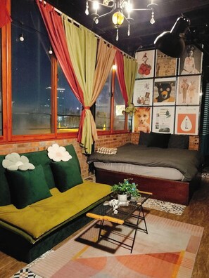 Double Room Single Use | Free WiFi