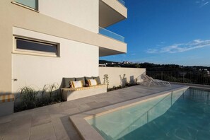 Piscina a l'aire lliure