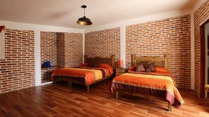 Chalet rustique familial | 1 chambre, bureau, espace de travail pour ordinateurs portables