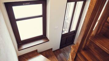 Deluxe-Apartment, 2Â Schlafzimmer, Bergblick | Wohnbereich