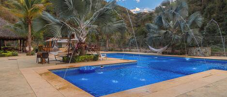 Alberca al aire libre