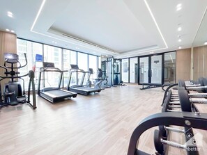 Appartement (2 Bedrooms) | Salle de sport