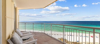 WaveSong: Luxurious Beachfront Condo at Navarre Beach. Sleeps 9