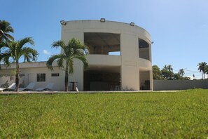 Villa básica | Exterior