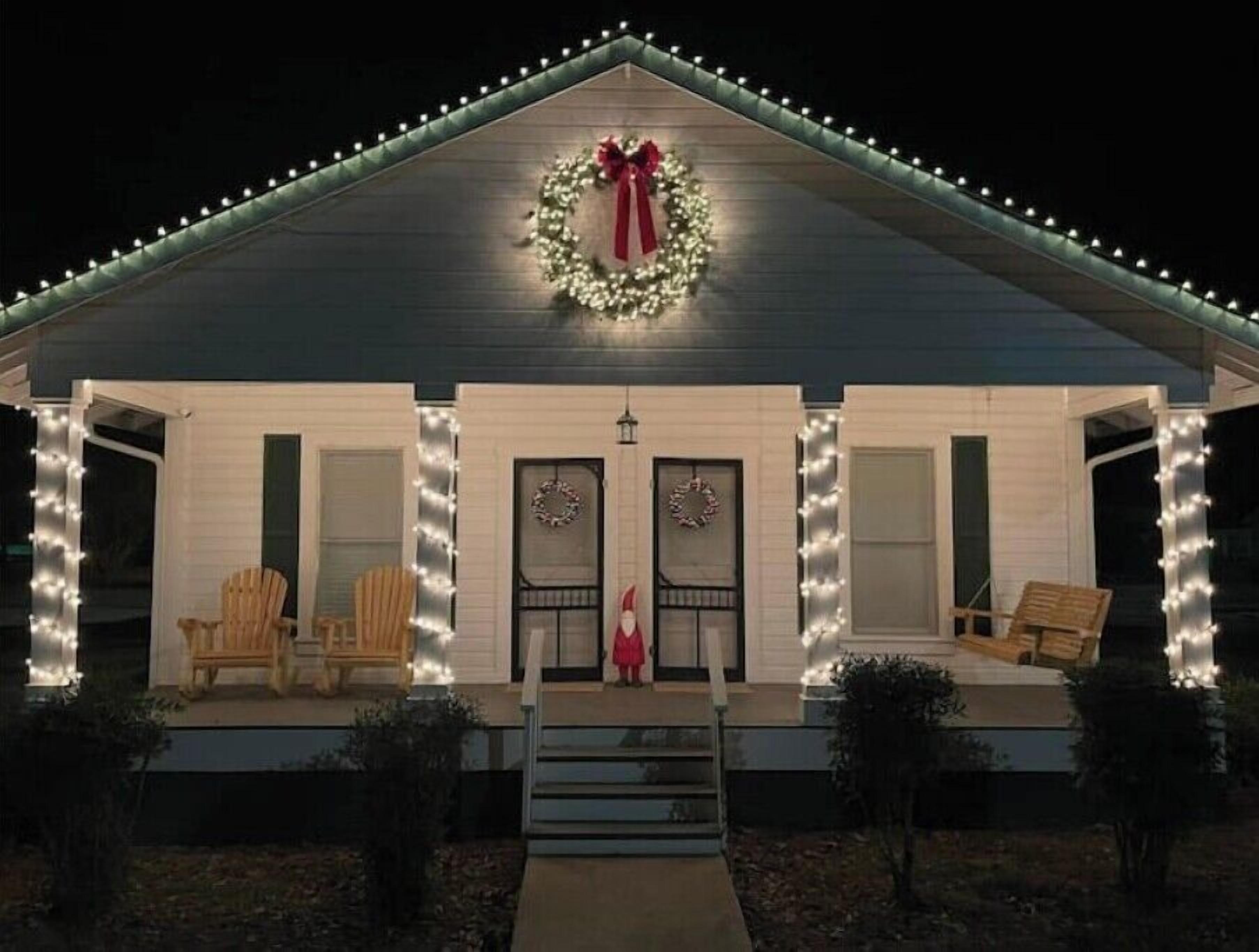 The Belmont Cottage is a 100 year old charmer located near Town Square