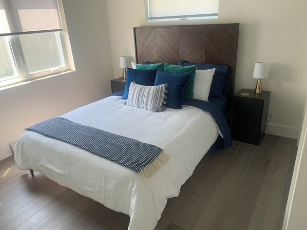 2 bedrooms, desk, iron/ironing board, free WiFi