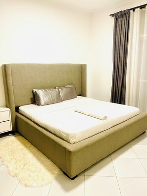 1 bedroom, iron/ironing board, free WiFi, bed sheets - Cozy Kampala Apartment With City Views (Kampala)