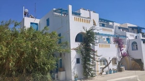 واجهة المنشأة
