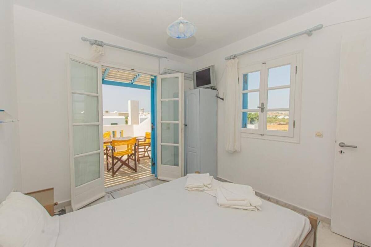 Classic Apartment, Balcony, Beach View | In-room safe, soundproofing, WiFi (free)