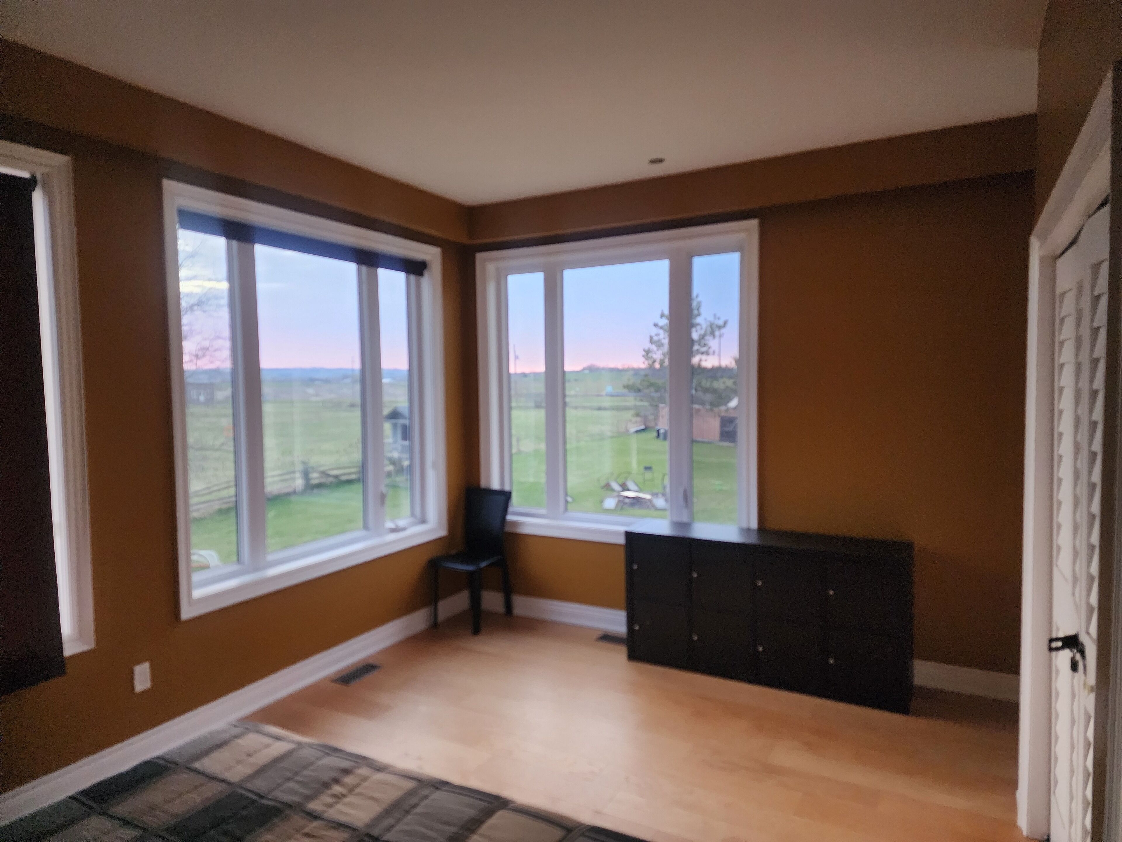 4 間睡房、熨斗/熨衫板、Wi-Fi、床單