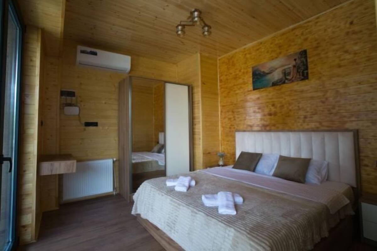 1 Schlafzimmer, schallisolierte Zimmer, Bügeleisen/Bügelbrett