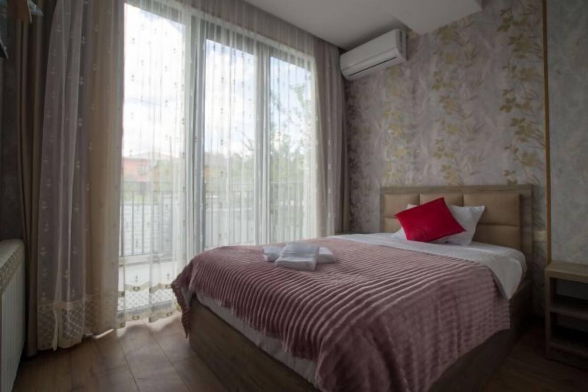 1 Schlafzimmer, schallisolierte Zimmer, Bügeleisen/Bügelbrett