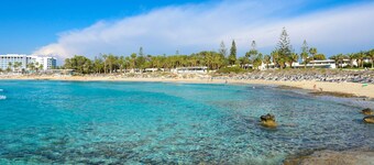 Villa Sarah - Charming Ayia Thekla Getaway