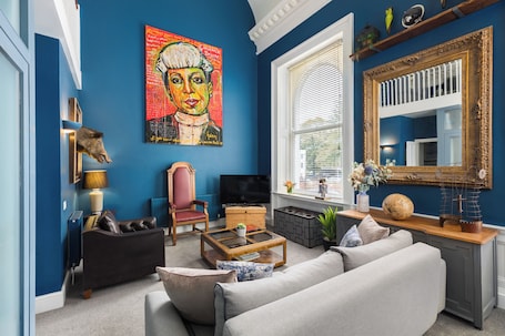 Grand Apartment, 2 Bedrooms, Courtyard View, Garden Area | Living area | 42-inch flat-screen TV with digital channels. The Judges Lodgings Boutique Hotel