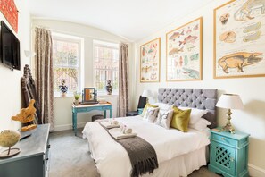 Individually decorated, individually furnished, soundproofing, free WiFi - The Judges Lodgings Boutique Hotel (Gloucester)