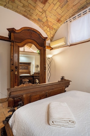Appartement, 1 chambre, accessible aux personnes à mobilité réduite, vue sur la ville | 2 chambres